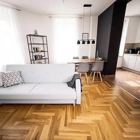 ✪ Firstclass-apartment In Leipzig-gohlis ✪ * Lipsk