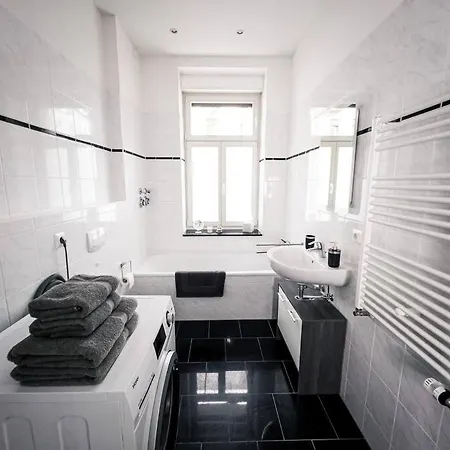 ✪ Firstclass-apartment In Leipzig-gohlis ✪ *