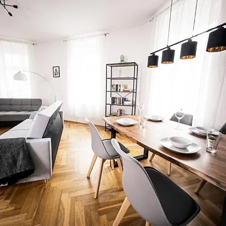 Apartmán ✪ Firstclass-apartment In Leipzig-gohlis ✪ *