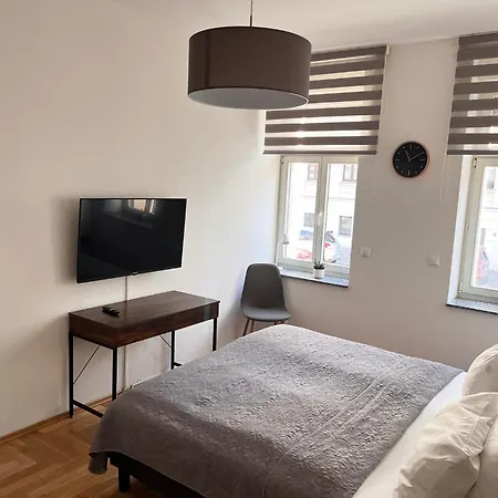 ✪ Firstclass-apartment In Leipzig-gohlis ✪ דירה