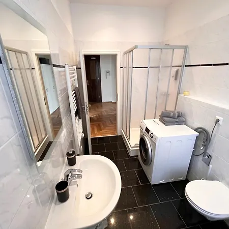 ✪ Firstclass-apartment In Leipzig-gohlis ✪ *